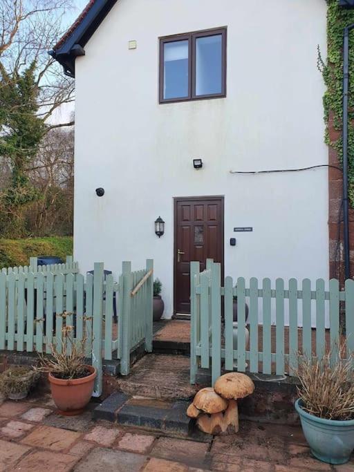 Astella Lodge. West Quantoxhead Exterior foto